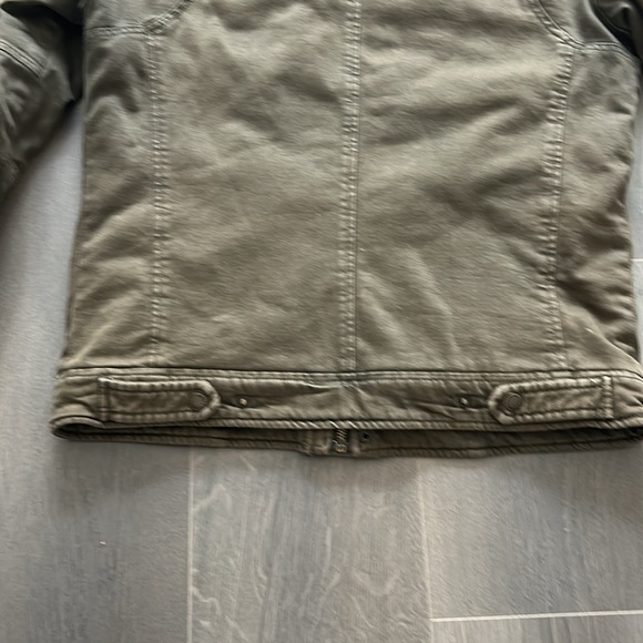 Levi’s Quilted Olive Green Canvas Trucker Utility Jacket Men’s Size S - Picture 10 of 17